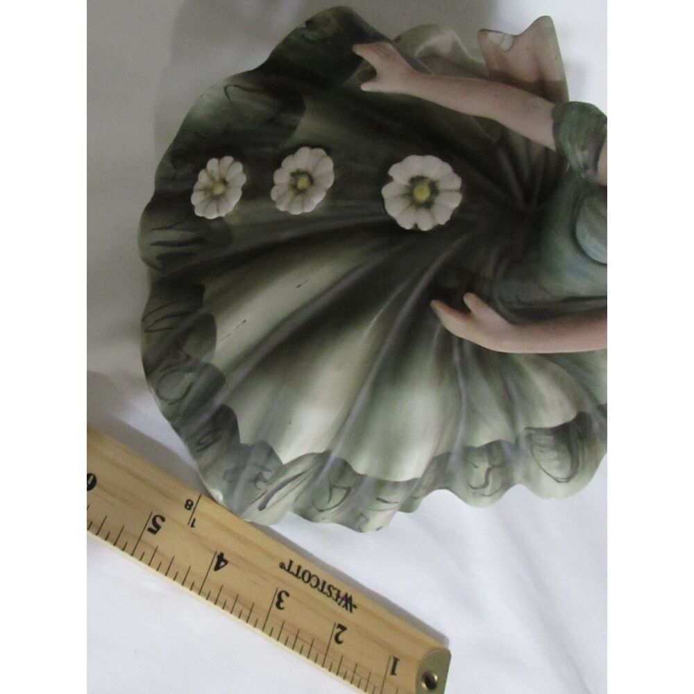 Vintage Lefton green dress lady girl planter brown hair twirling swirling flower - Picture 14 of 14